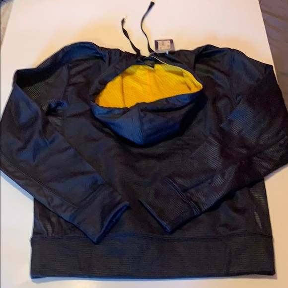 Marquette Men’s pullover hoody - Picture 2 of 3